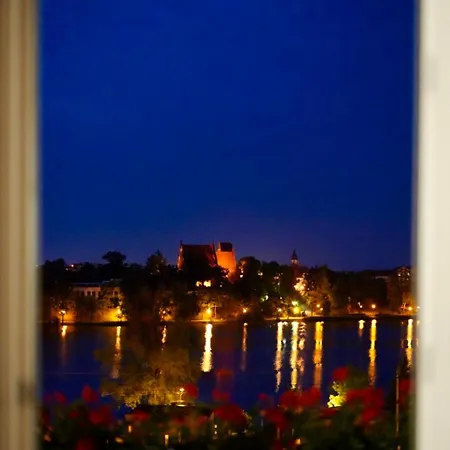 Artystyczna Przestrzen Z Widokiem Na Jeziora Appartamento Ilawa