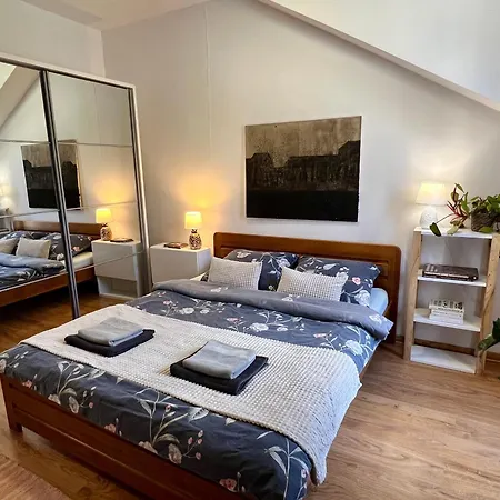 Artystyczna Przestrzen Z Widokiem Na Jeziora Appartamento Ilawa